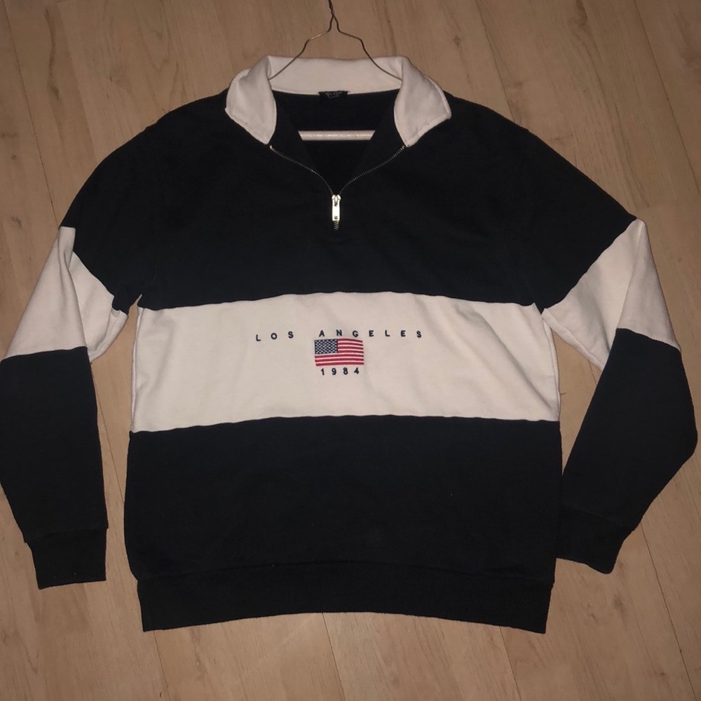 Brandy Melville Los Angeles Sweatshirt